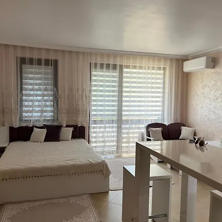 Apartment Oasis Club